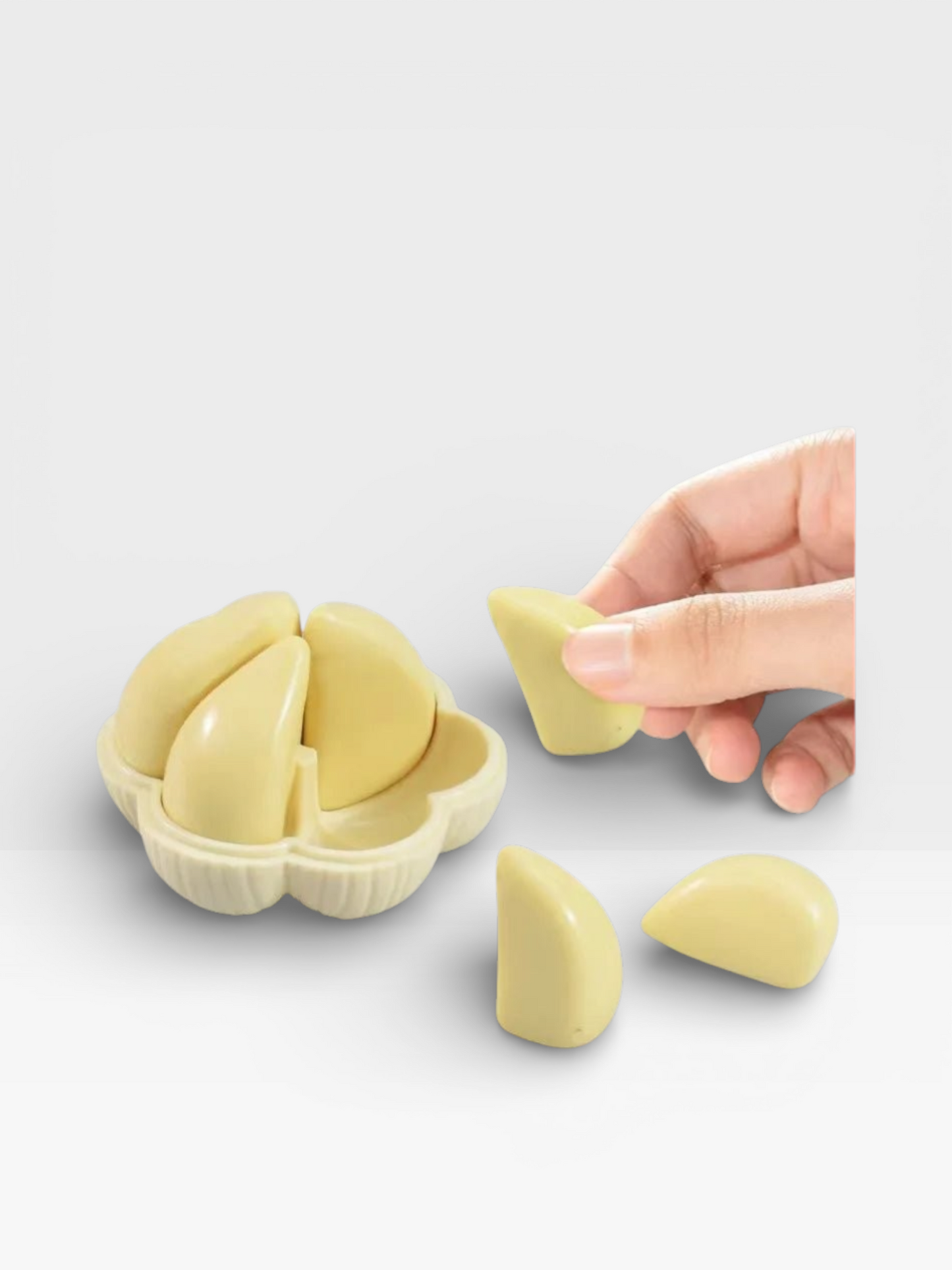 Creative Garlic - shaped Intelligence Mind Brain Teasers 3D Puzzles Game - UNIVEA